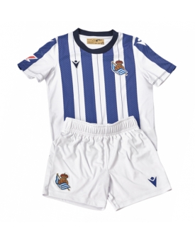 Billige Fotballdrakt Real Sociedad Replika Hjemmedraktsett Barn 2025-26 Kortermet (med bukser)